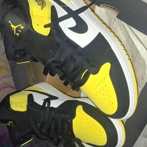 Air Jordan High-Top Sneakers in Yellow and Black